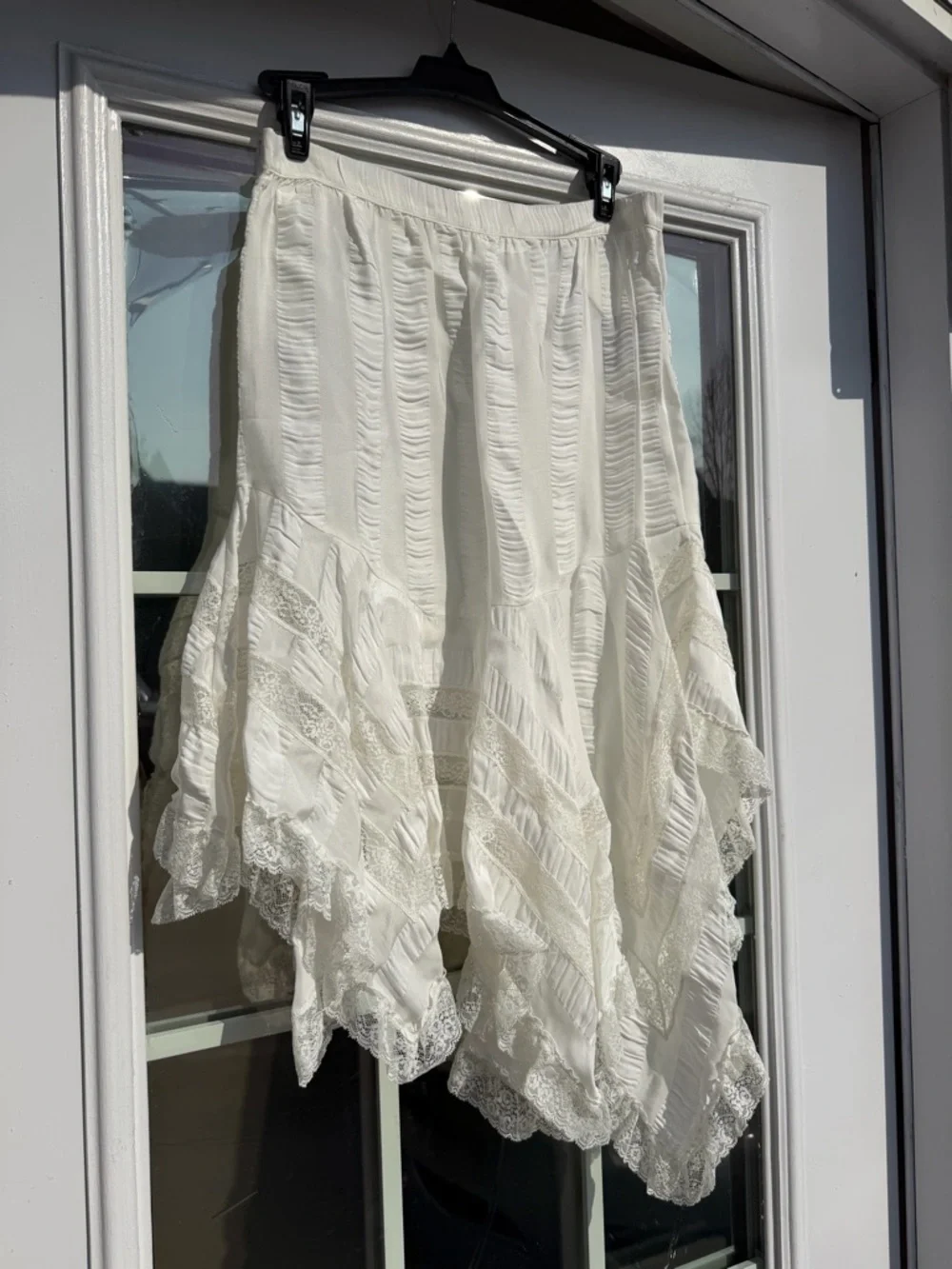 Philosophy di Lorenzo Serafini Runway Asymmetrical Lace-Trim Ruffle Skirt - Picture 3 of 6